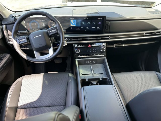 Used 2026 Hyundai Santa Fe SEL AWD/4WD image 18