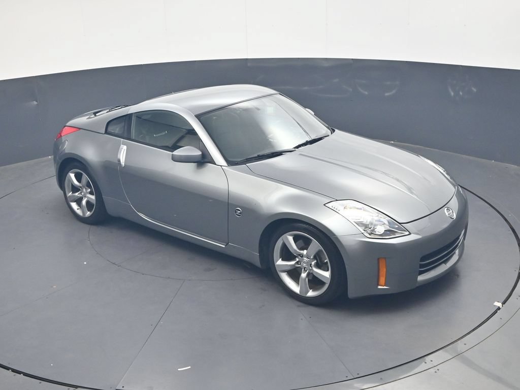 Used 2006 Nissan 350Z Enthusiast RWD image 16
