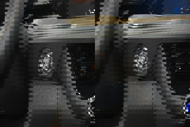 New 2026 Chevrolet Suburban High Country image 35