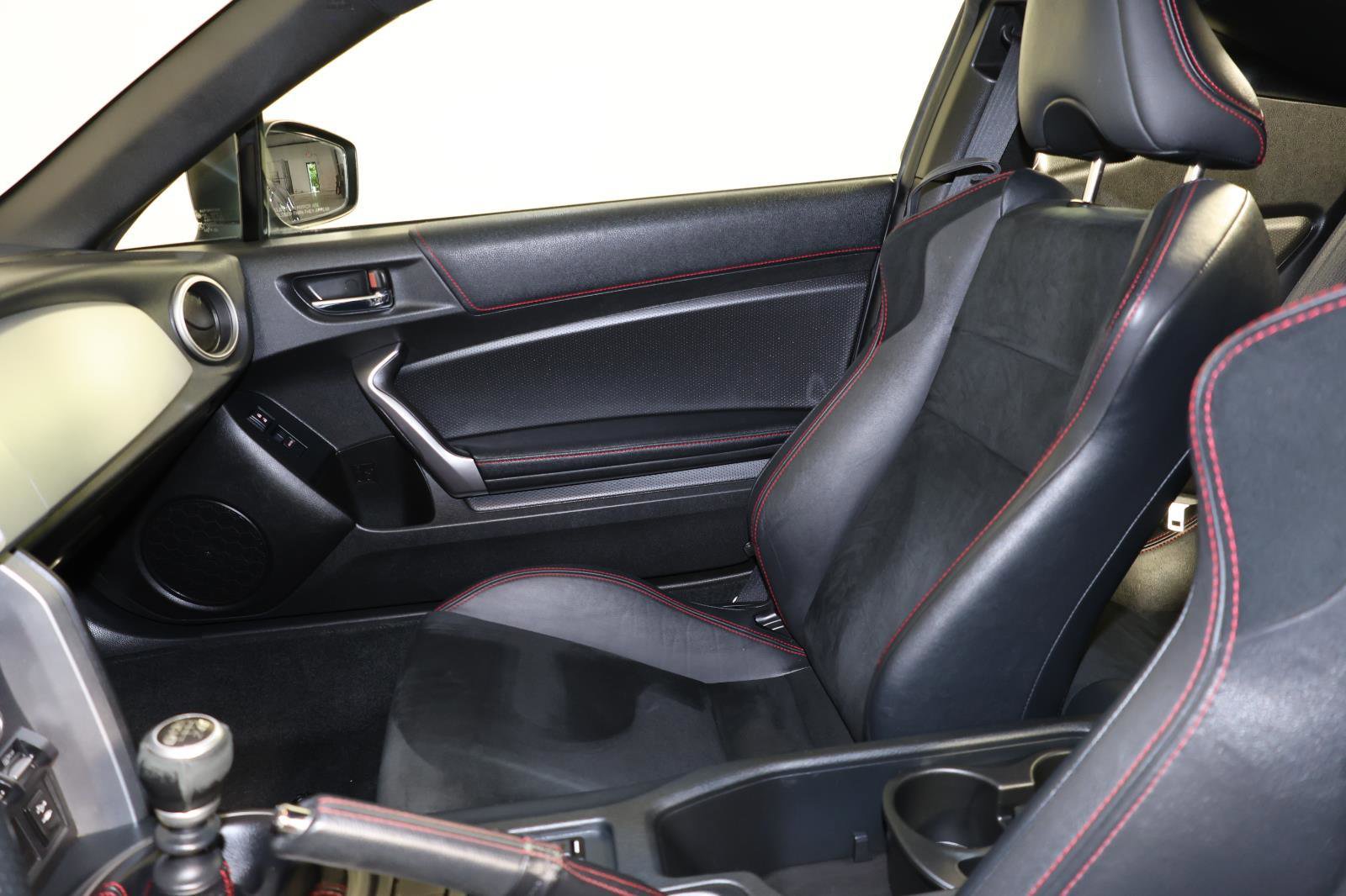 Used 2014 Subaru BRZ Limited RWD image 11