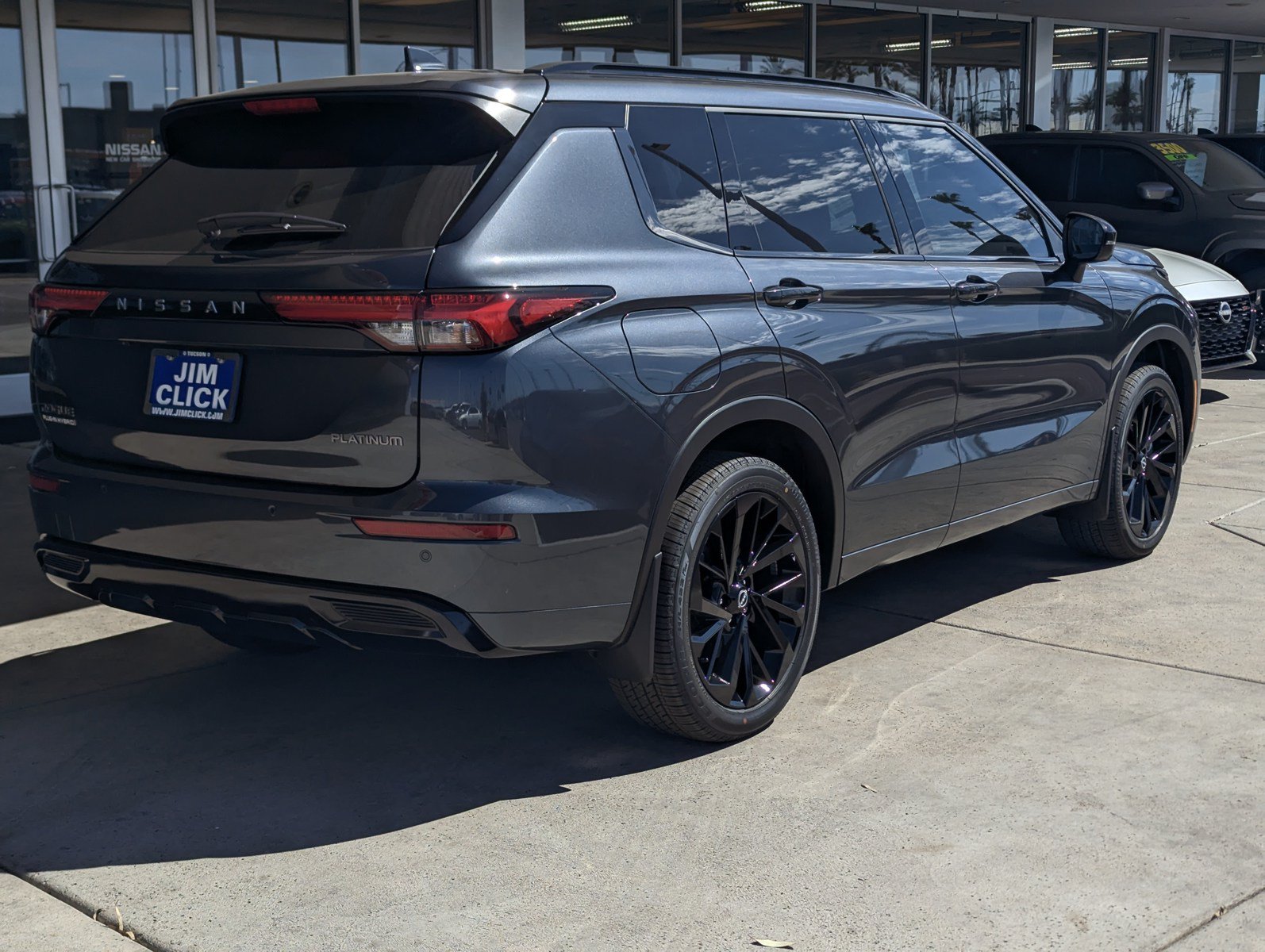 New 2026 Nissan Rogue Platinum AWD/4WD image 2
