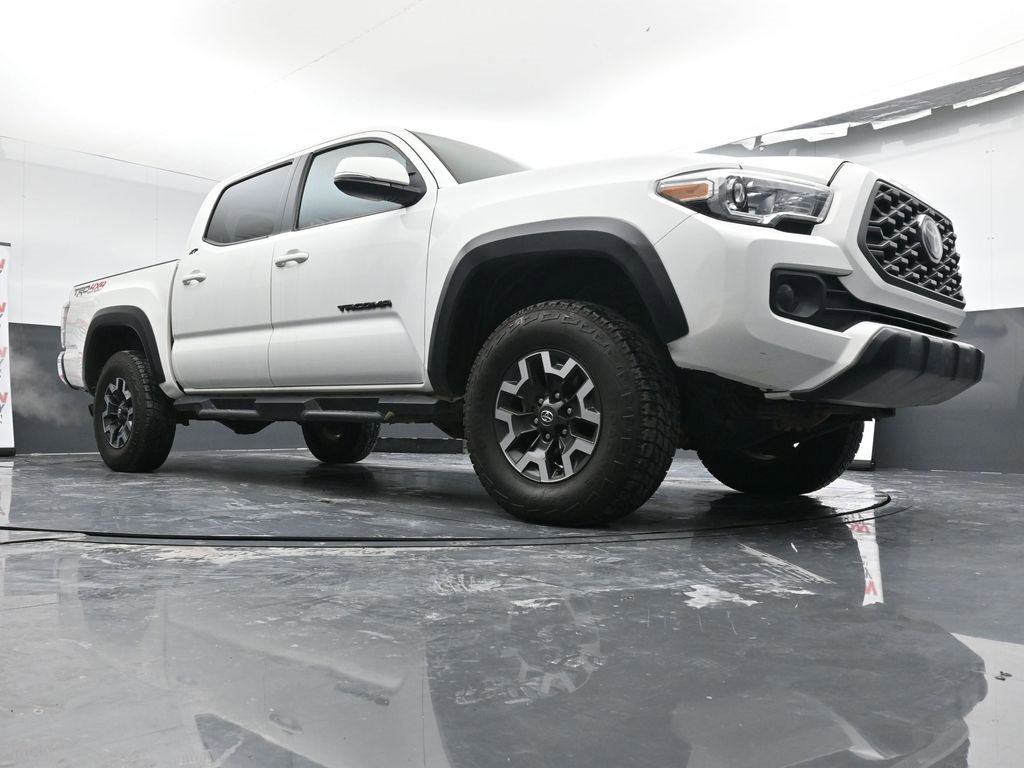 Used 2021 Toyota Tacoma TRD Off-Road image 31
