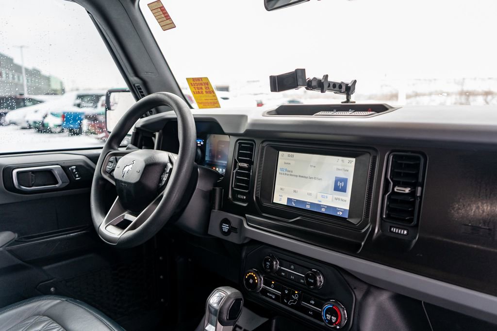 Used 2023 Ford Bronco Base image 11