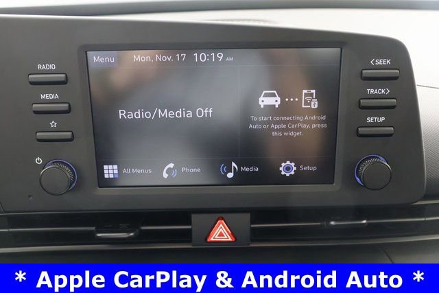 Used 2025 Hyundai Elantra Sport image 14