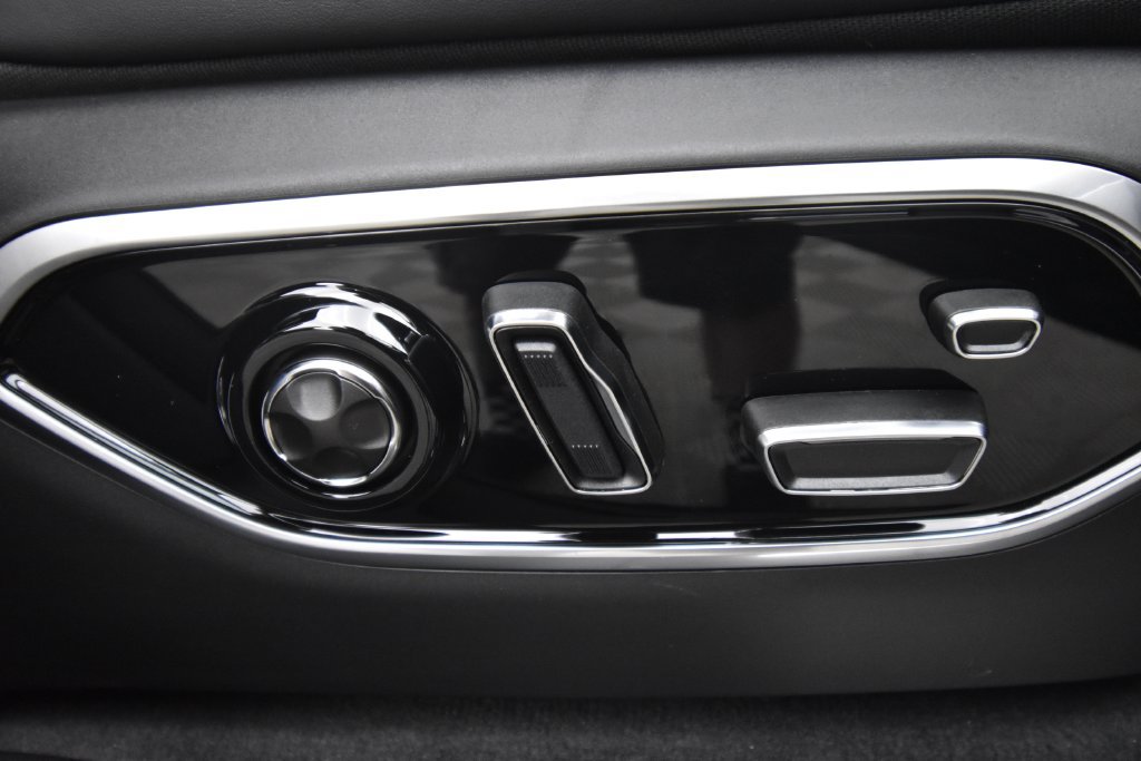 New 2027 Jeep Grand Cherokee Summit AWD/4WD image 19