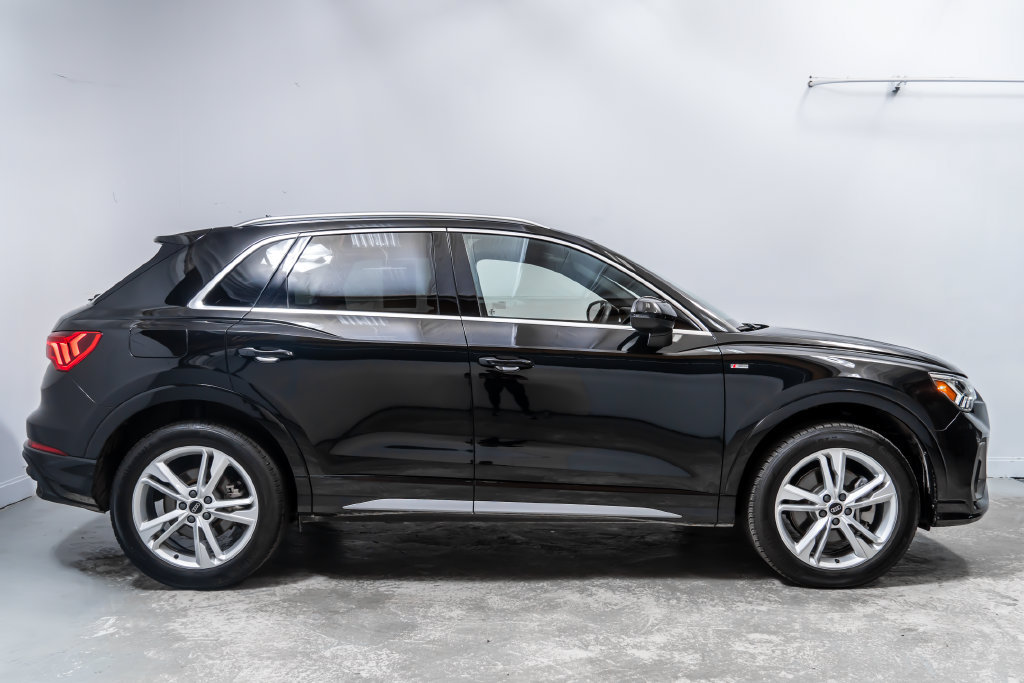 Used 2023 Audi Q3 2.0T Premium Plus w/ Premium Plus Package AWD/4WD image 8