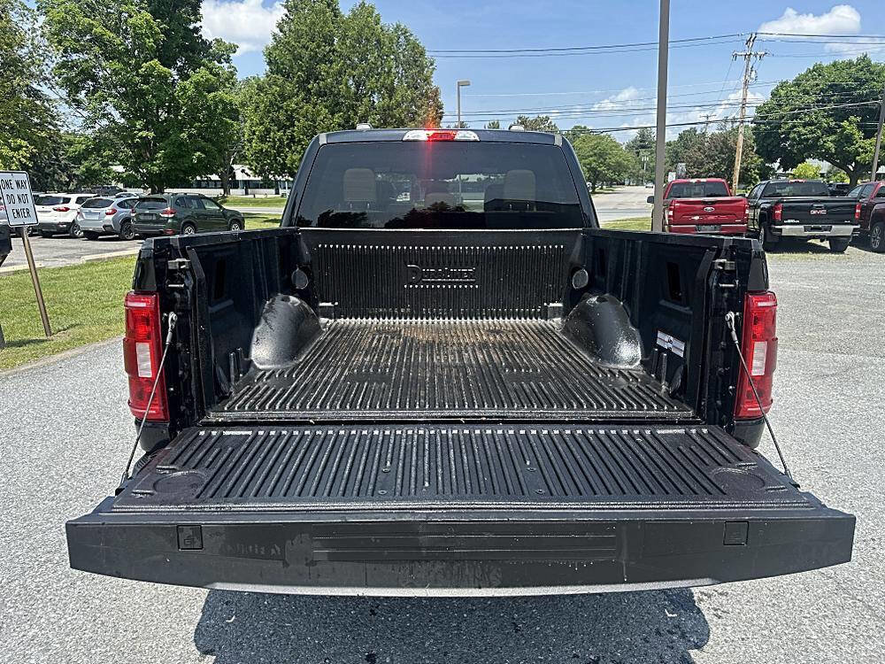 Used 2023 Ford F150 XLT image 5