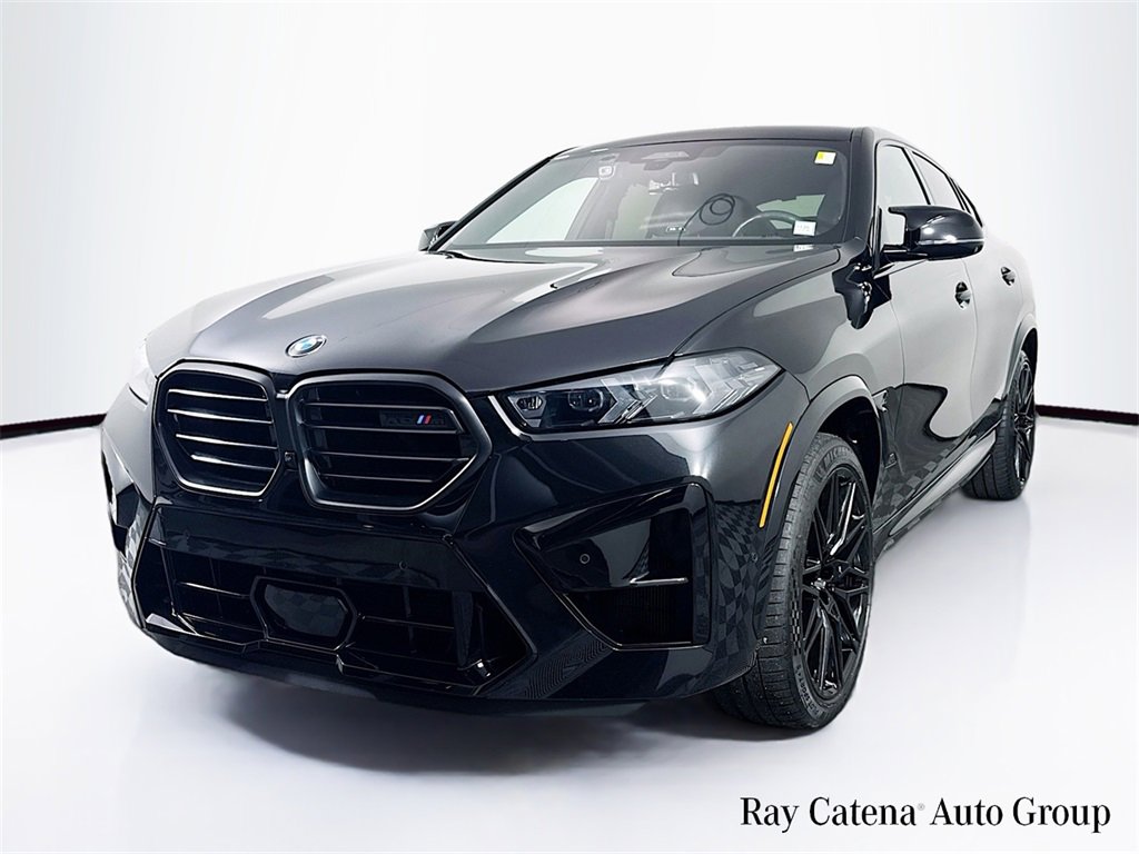 Used 2025 BMW X6 M Competition w/ Executive Package image 3