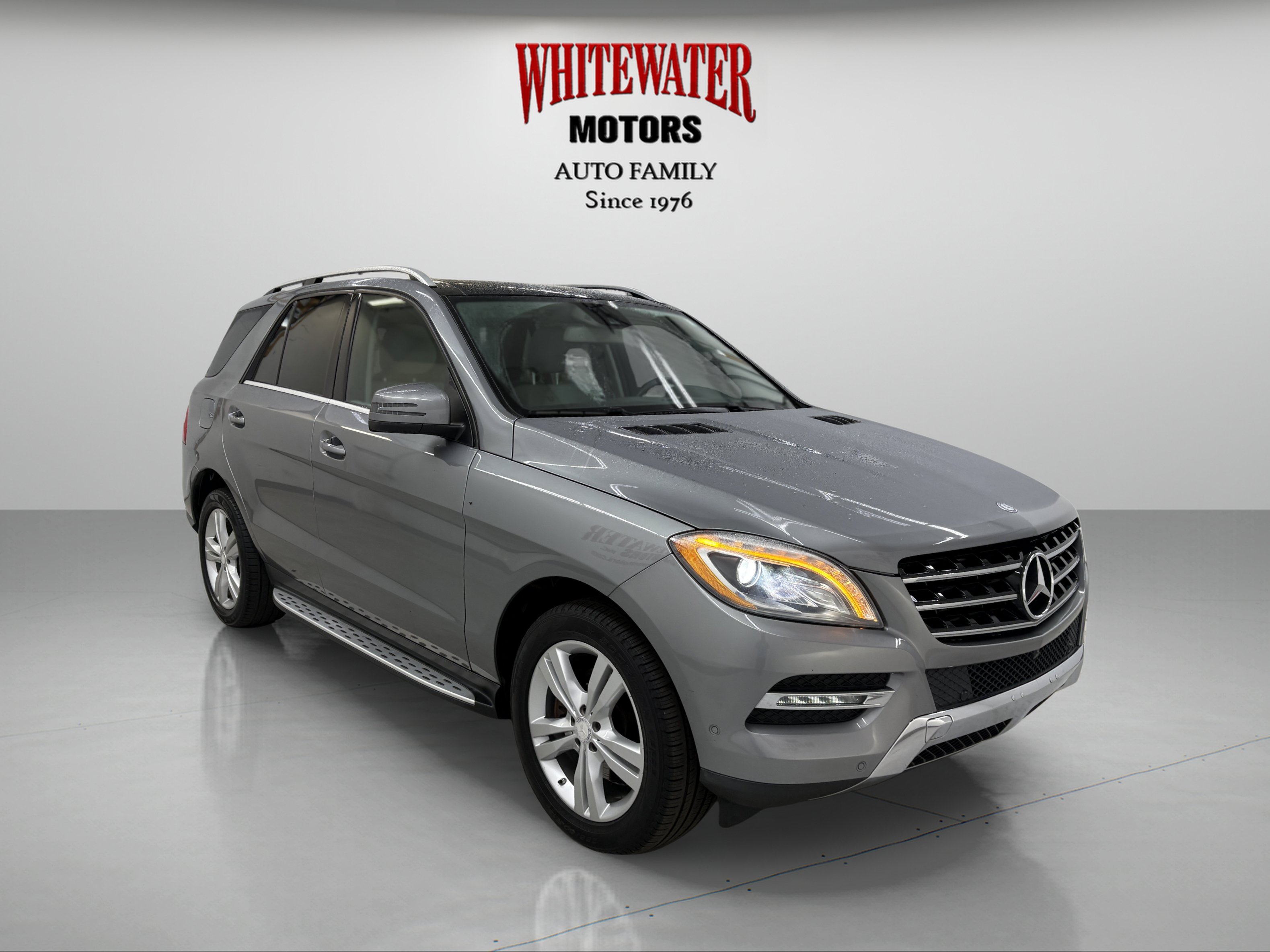 Used 2014 Mercedes-Benz ML 350 BlueTEC 4MATIC w/ Premium 1 Package image 5