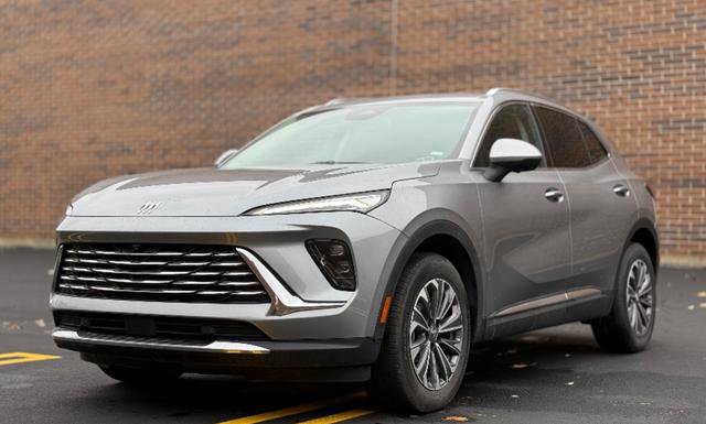 Used 2024 Buick Envision Preferred image 1