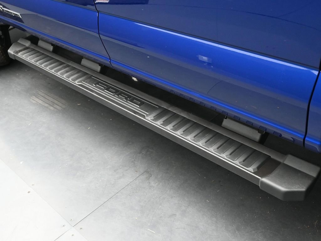 New 2026 Ford F350 Lariat w/ Black Appearance Package image 13