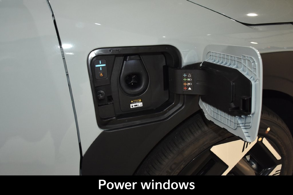 New 2027 Kia EV3 Wind AWD/4WD image 4