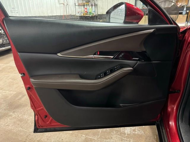 Used 2024 MAZDA CX-30 AWD 2.5 S w/ Premium Package image 12