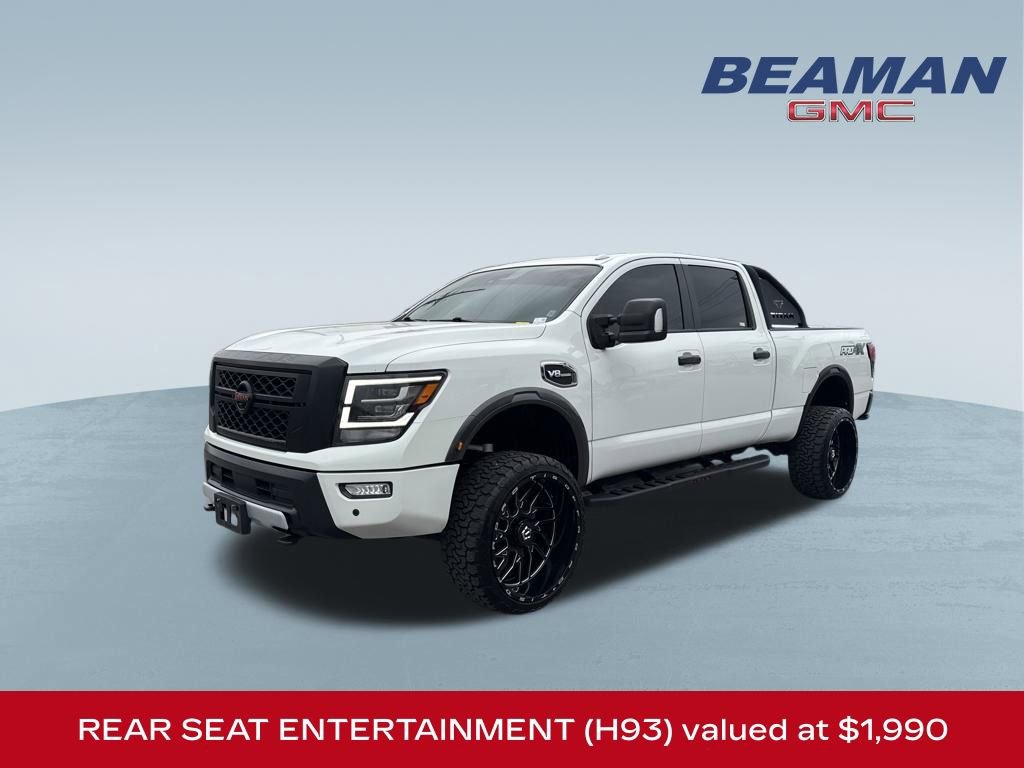 Used 2021 Nissan Titan PRO-4X w/ Pro-4x Convenience Package image 3