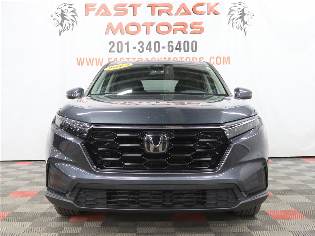 Used 2023 Honda CR-V EX image 2