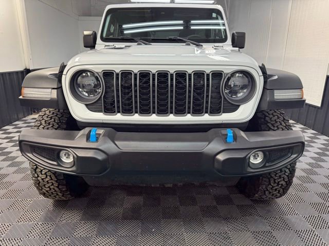 Used 2025 Jeep Wrangler Unlimited Rubicon 4xe w/ Safety Group image 2
