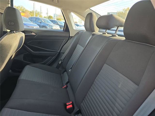Used 2025 Volkswagen Jetta S image 10