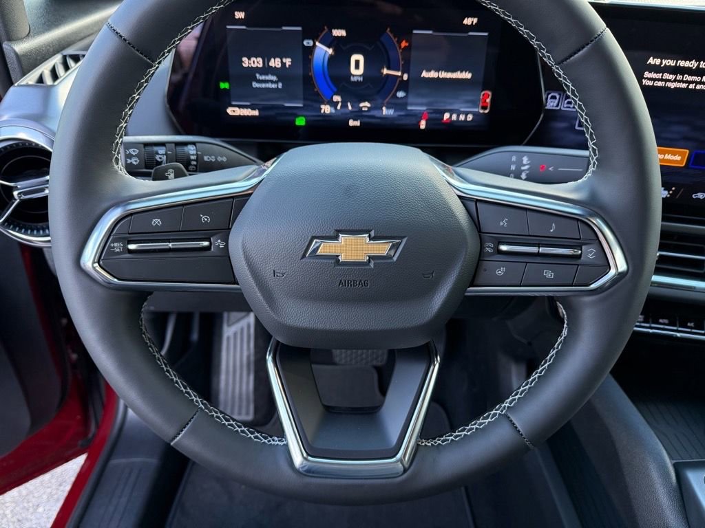 New 2026 Chevrolet Equinox EV LT image 12