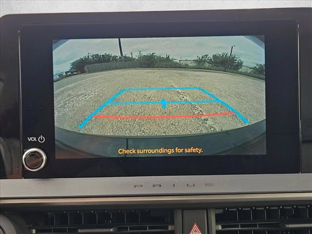 Used 2024 Toyota Prius XLE FWD image 13