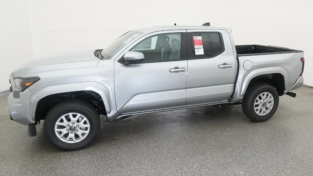 New 2026 Toyota Tacoma SR5 AWD/4WD image 2
