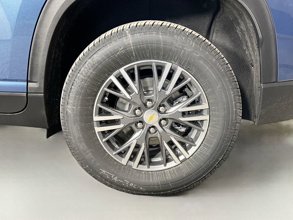 New 2026 Chevrolet Traverse LT w/ LPO, Floor Liner Package image 32