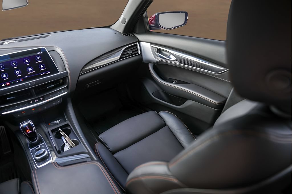 Certified 2024 Cadillac CT5 Sport RWD image 28