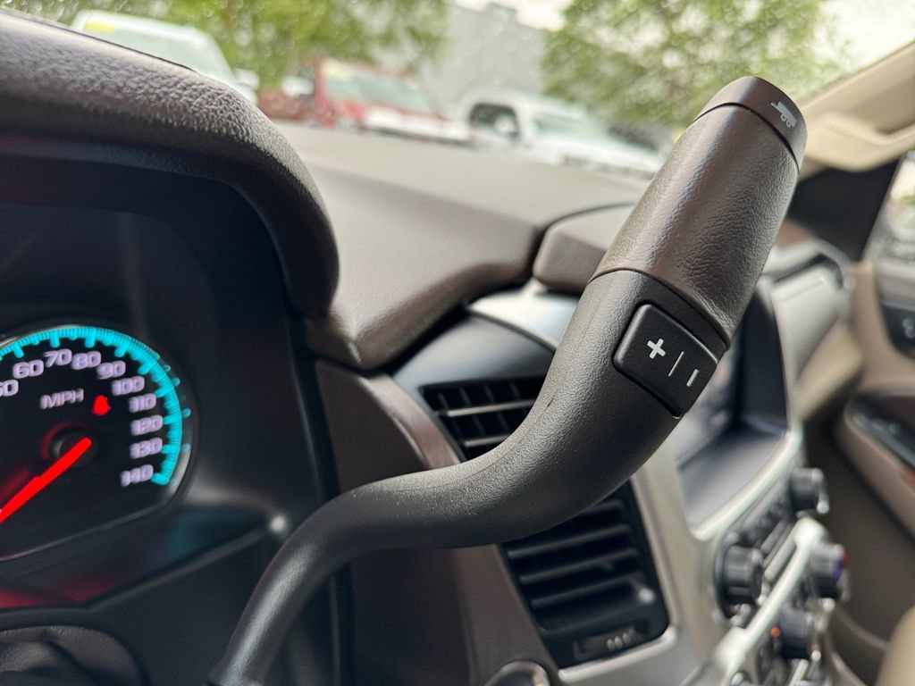 Used 2019 Chevrolet Tahoe Premier AWD/4WD image 35