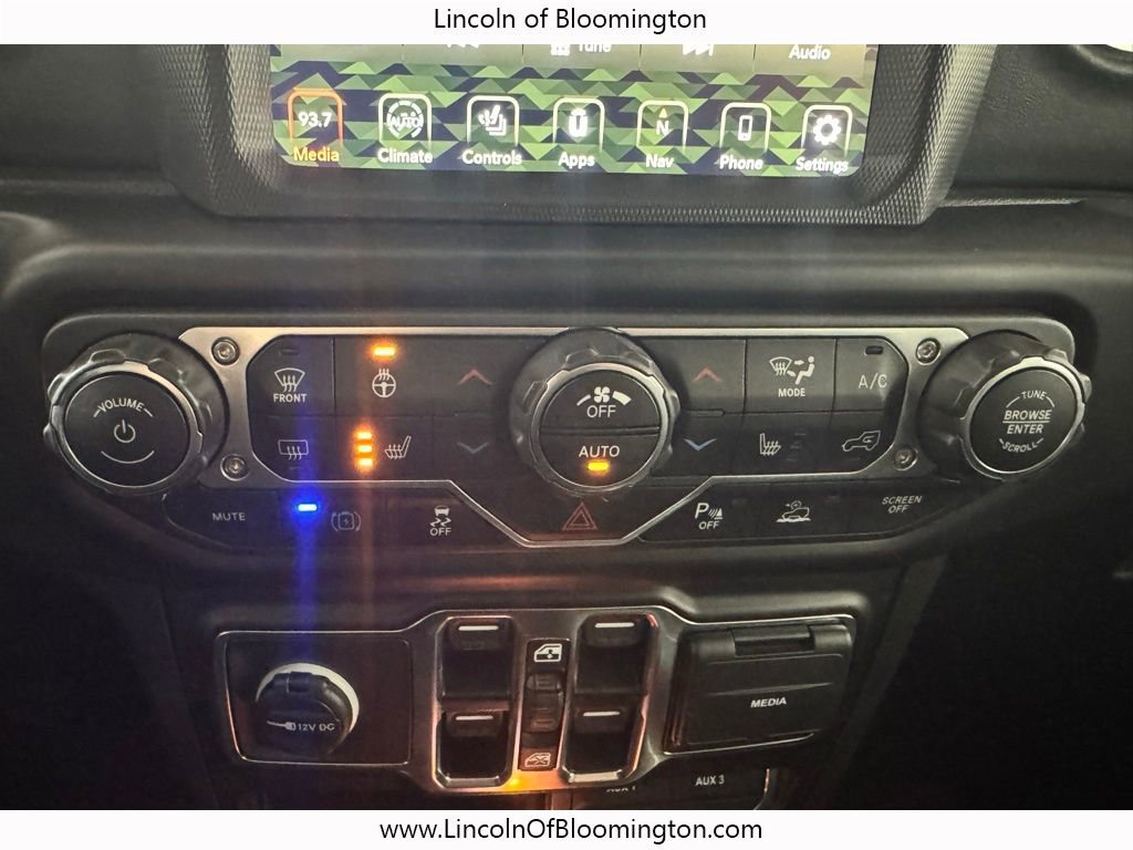 Used 2021 Jeep Wrangler Unlimited Sahara w/ Cold Weather Group image 59