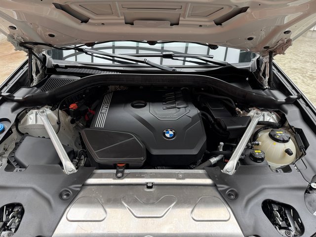 Certified 2023 BMW X4 xDrive30i w/ Premium Package image 27