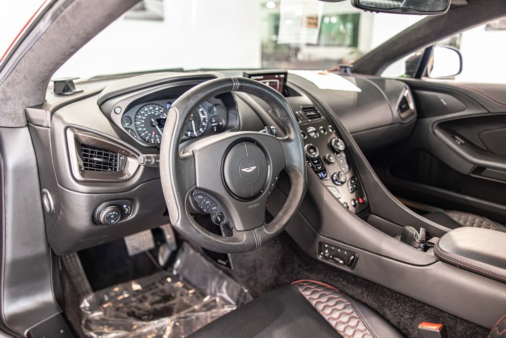Used 2014 Aston Martin Vanquish Coupe RWD image 20