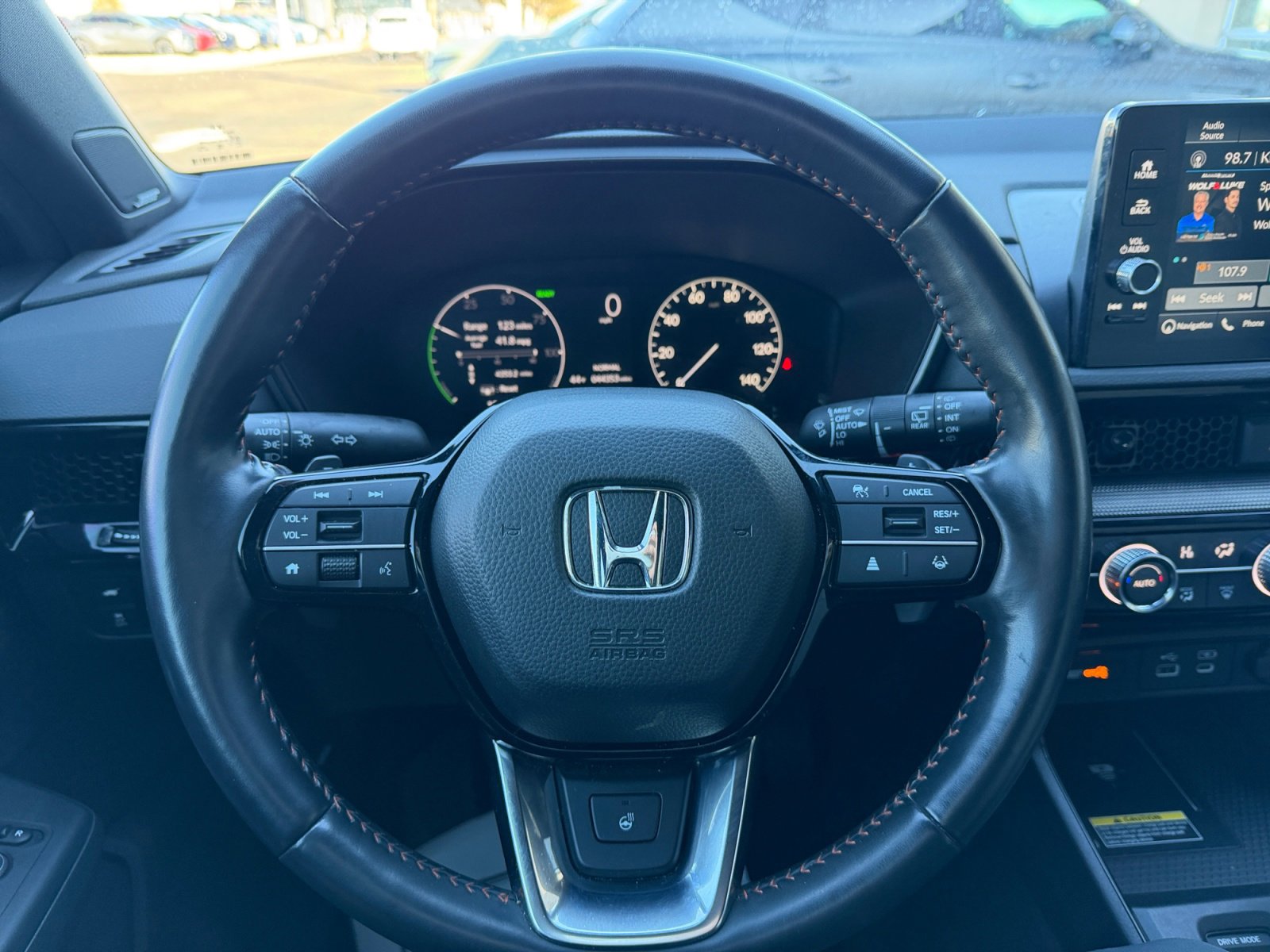Used 2024 Honda CR-V Sport Touring image 9