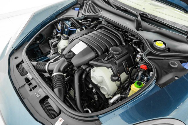 Used 2012 Porsche Panamera 4 image 50