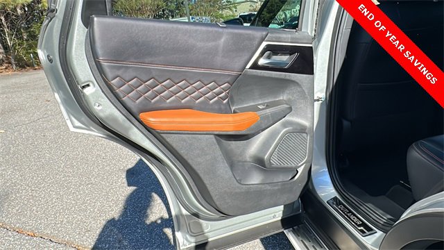 Used 2022 Mitsubishi Outlander SEL image 20