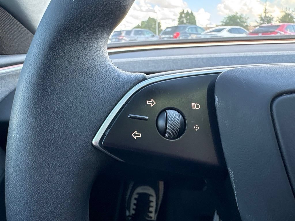Used 2025 Tesla Model 3 Long Range RWD image 16
