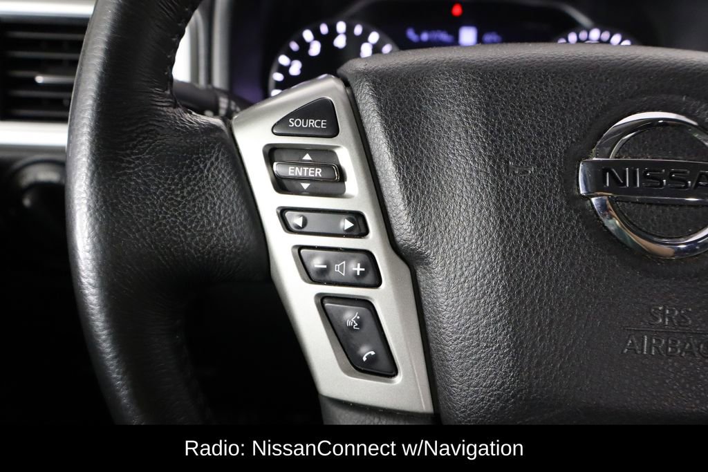 Used 2021 Nissan Titan SV w/ SV Convenience Package image 8