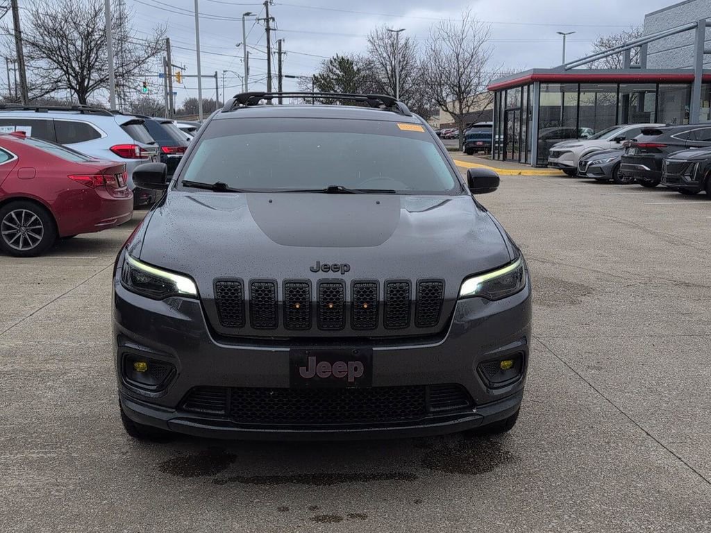 Used 2019 Jeep Cherokee Latitude Plus image 4