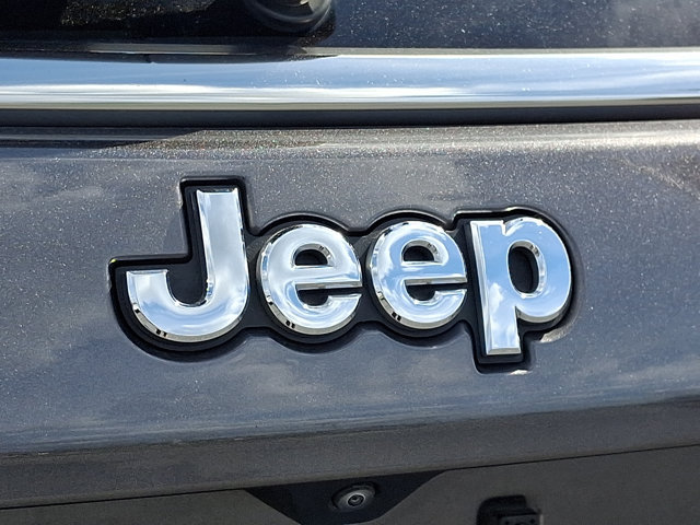Used 2022 Jeep Compass Latitude w/ Convenience Group AWD/4WD image 32