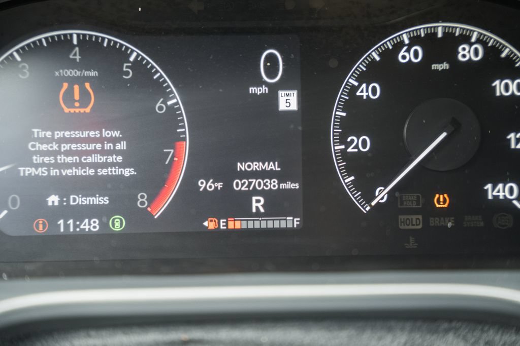 Used 2025 Honda HR-V Sport image 38
