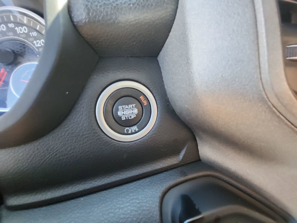 Used 2024 RAM 3500 Tradesman w/ Chrome Appearance Group image 21