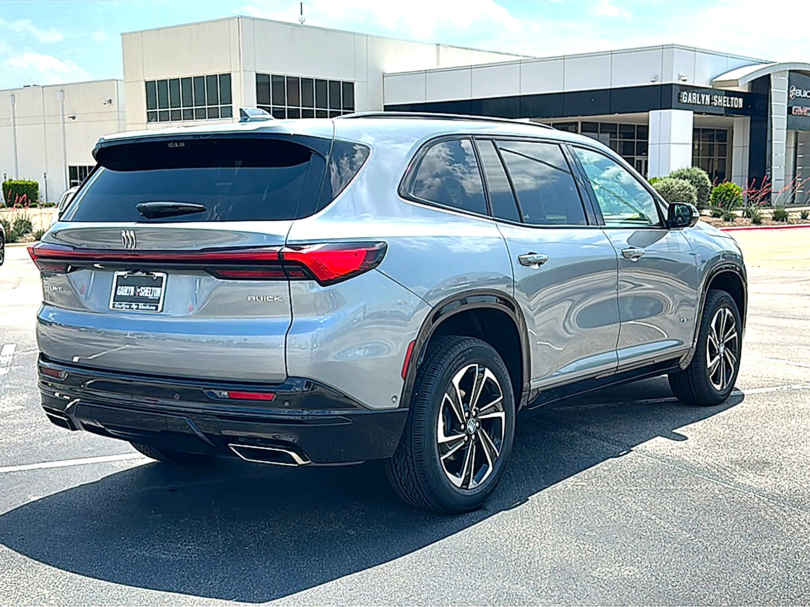 New 2026 Buick Enclave Sport Touring w/ Super Cruise Package FWD image 8