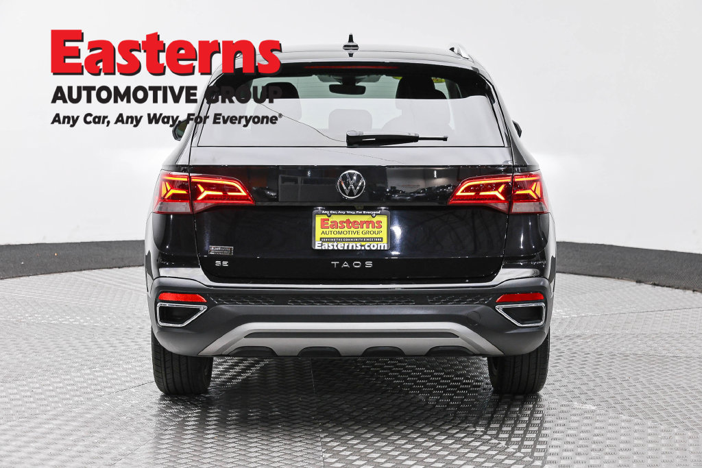 Used 2024 Volkswagen Taos SE FWD image 7