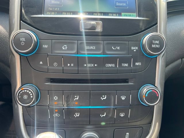 Used 2016 Chevrolet Malibu LT FWD image 26