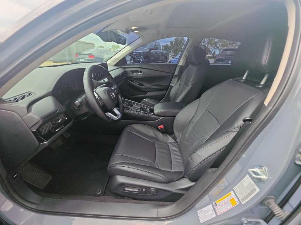 Certified 2023 Honda Accord Touring image 14