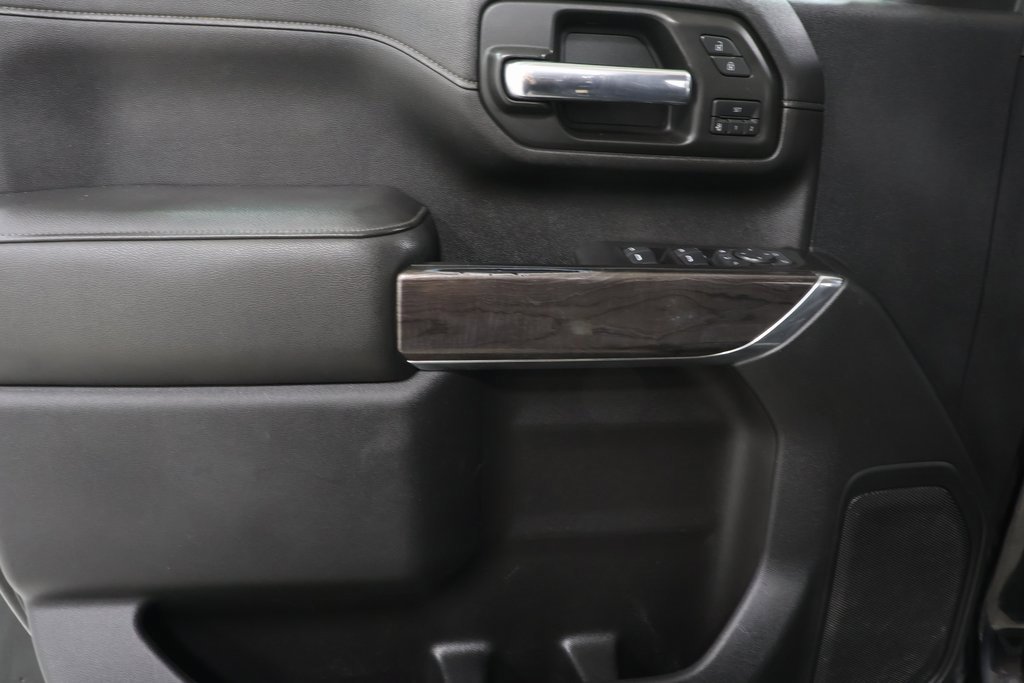 Used 2020 Chevrolet Silverado 2500 LTZ image 22