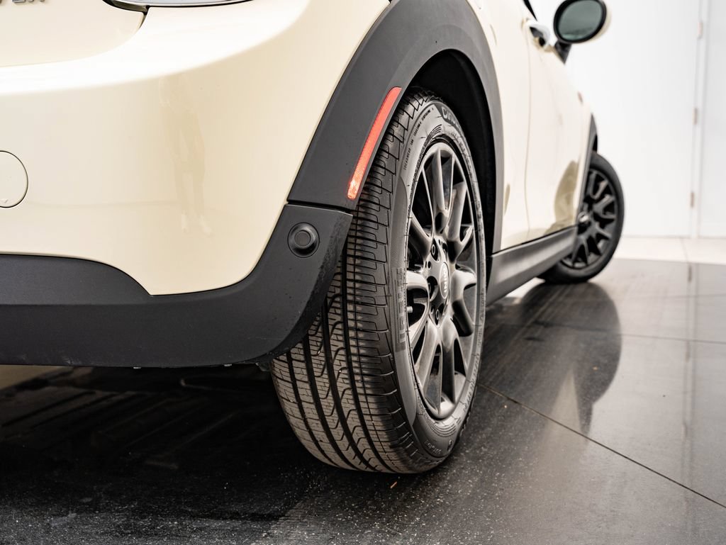 Used 2018 MINI Cooper 2-Door Hardtop FWD image 49