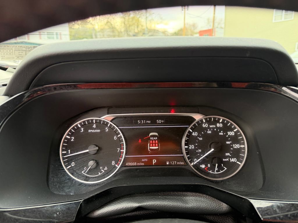 Used 2024 Nissan Pathfinder SV AWD/4WD image 17