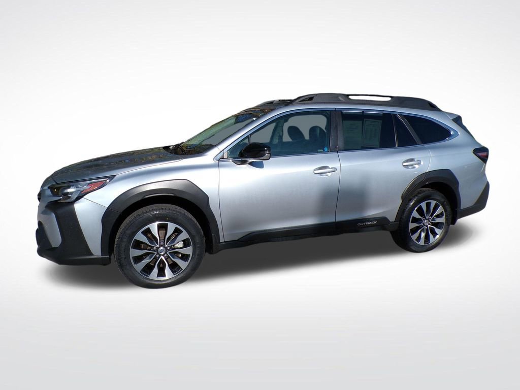 Used 2023 Subaru Outback Limited AWD/4WD image 3