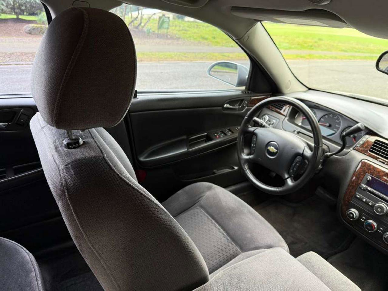 Used 2016 Chevrolet Impala Limited LS image 16