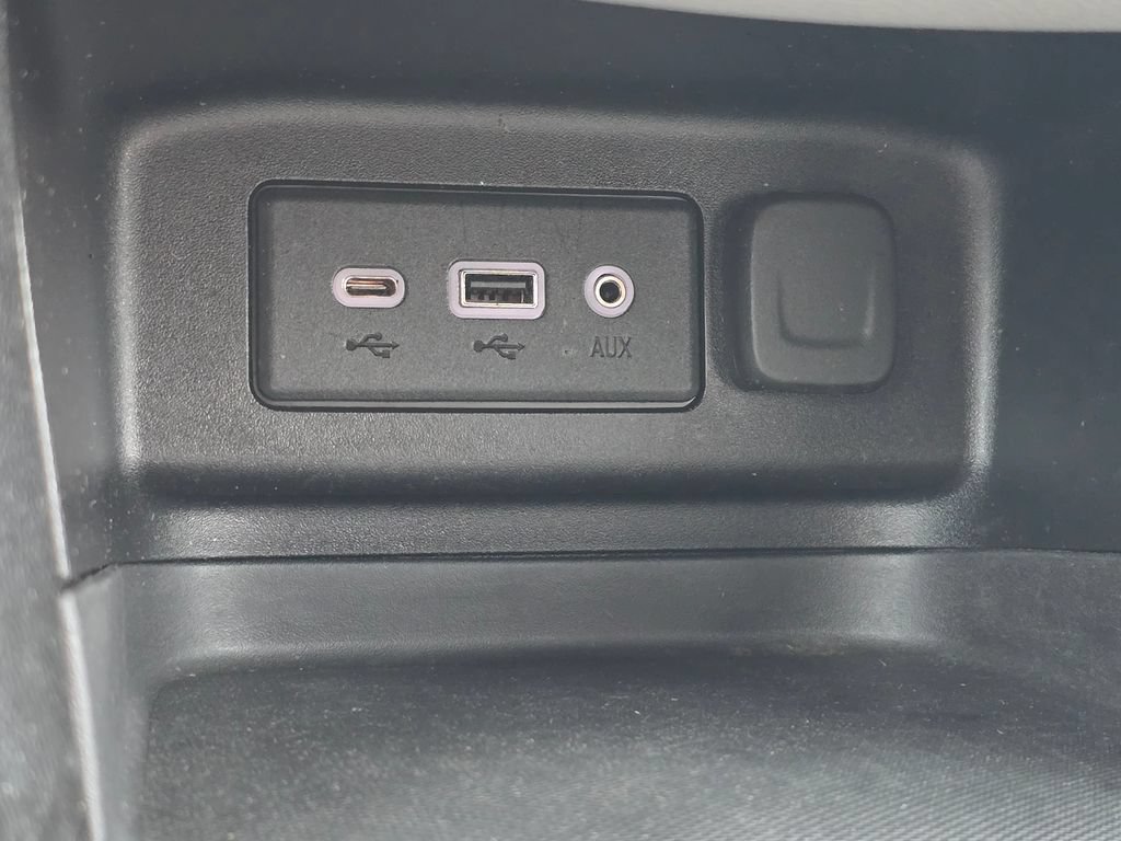Used 2020 Chevrolet Equinox LT AWD/4WD image 37