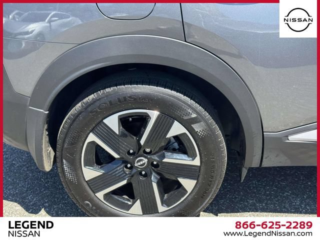 Certified 2025 Nissan Kicks SV w/ SV Premium Package AWD/4WD image 7